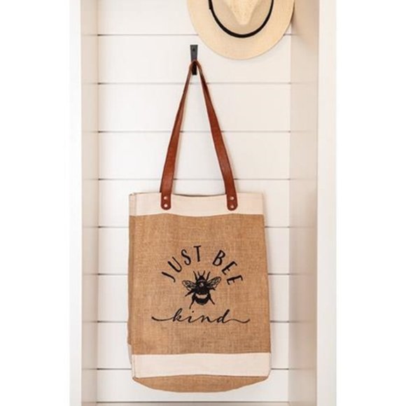 Handbags - NWT Just Bee Tote